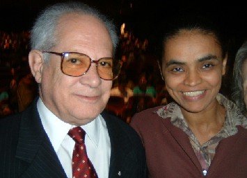 O jornalista Ercy Pereira Torma, presidente da Associação Riograndense de Imprensa e a ministra do Meio Ambiente, senadora Marina Silva no Fórum Internacional das Águas - A Vida em Debate - Foto: ABN News - Agência Brasileira de Notícias (Desde 1924) - Since 1924: Brazilian News Agency